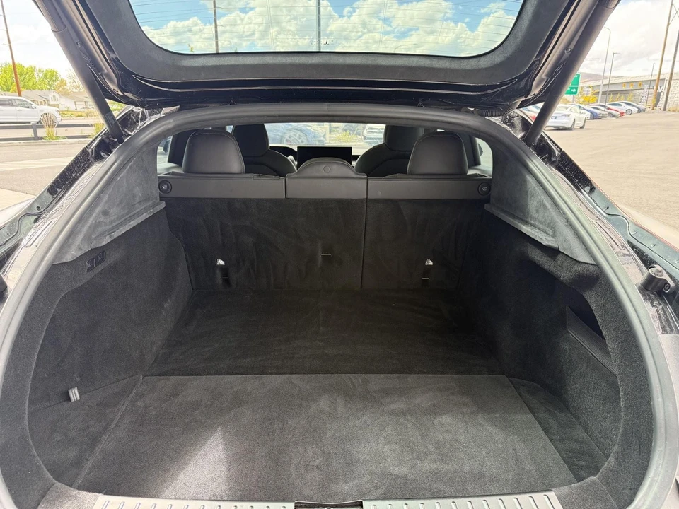 2022 Tesla Model S Plaid - Image 16 of 21