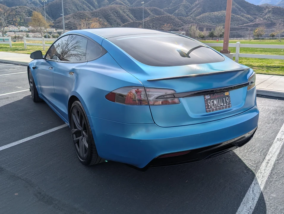 2022 Tesla Model S Plaid - Image 12 of 31