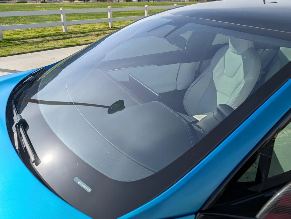 2022 Tesla Model S Plaid - Image 24 of 31