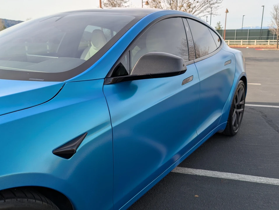 2022 Tesla Model S Plaid - Image 20 of 31