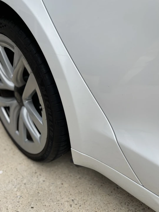 2022 Tesla Model S Plaid - Image 30 of 31