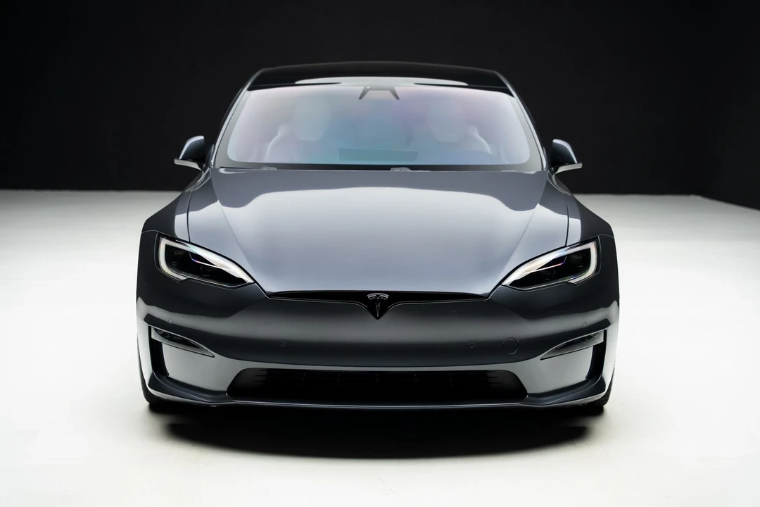 2022 Tesla Model S Plaid - Image 6 of 21