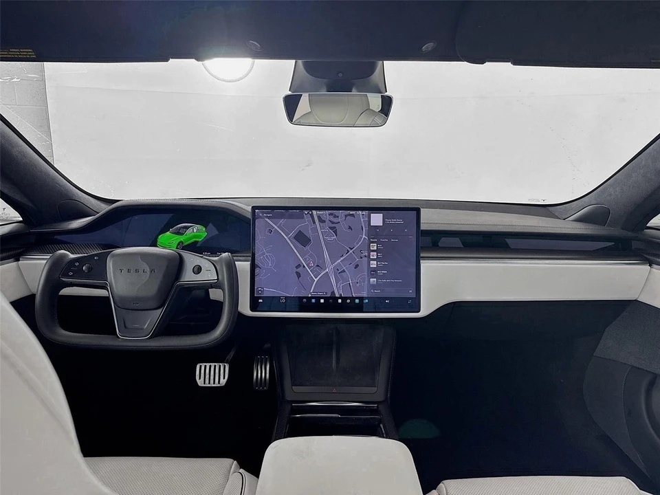 2022 Tesla Model S Plaid - Image 4 of 21