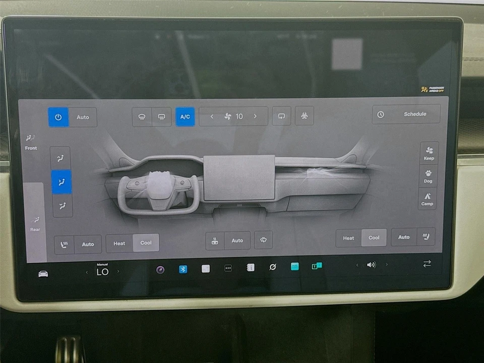 2022 Tesla Model S Plaid - Image 10 of 21