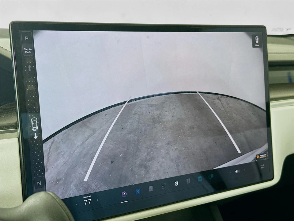 2022 Tesla Model S Plaid - Image 7 of 21