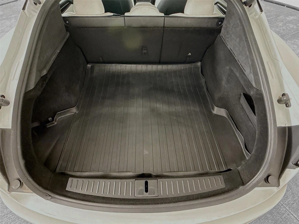 2022 Tesla Model S Plaid - Image 14 of 21