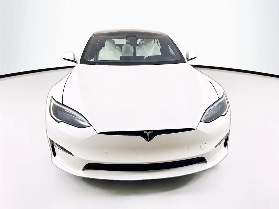 2022 Tesla Model S Plaid - Image 20 of 21