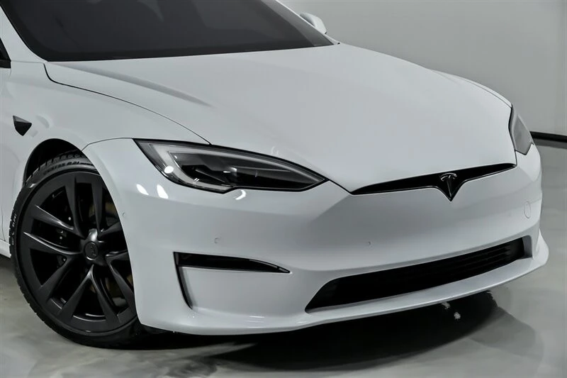 2022 Tesla Model S Plaid - Image 3 of 12