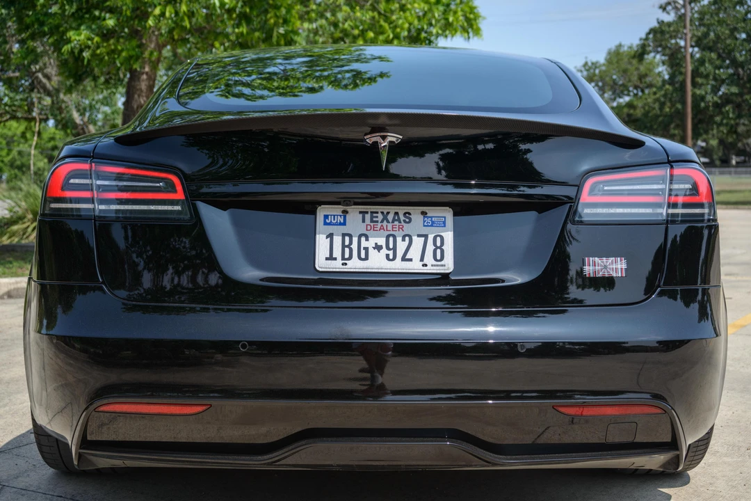 2022 Tesla Model S Plaid - Image 5 of 6