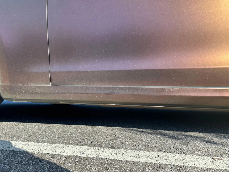 2022 Tesla Model S Plaid - Image 25 of 31