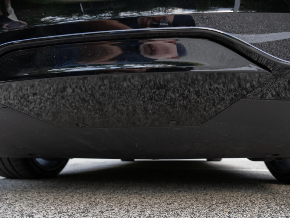 2022 Tesla Model S Plaid - Image 18 of 31