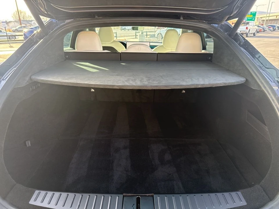 2022 Tesla Model S Plaid - Image 17 of 21