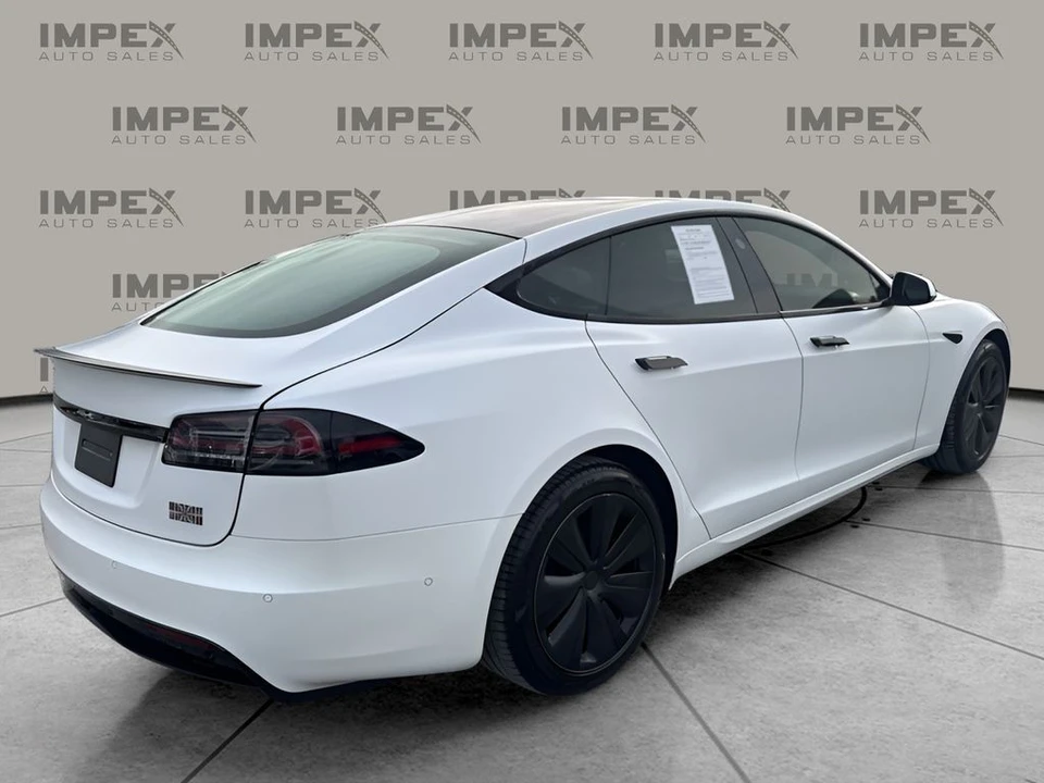 2022 Tesla Model S Plaid - Image 5 of 12