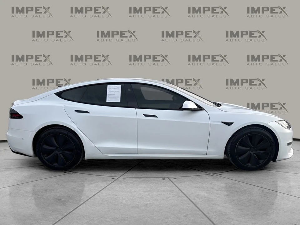2022 Tesla Model S Plaid - Image 6 of 12