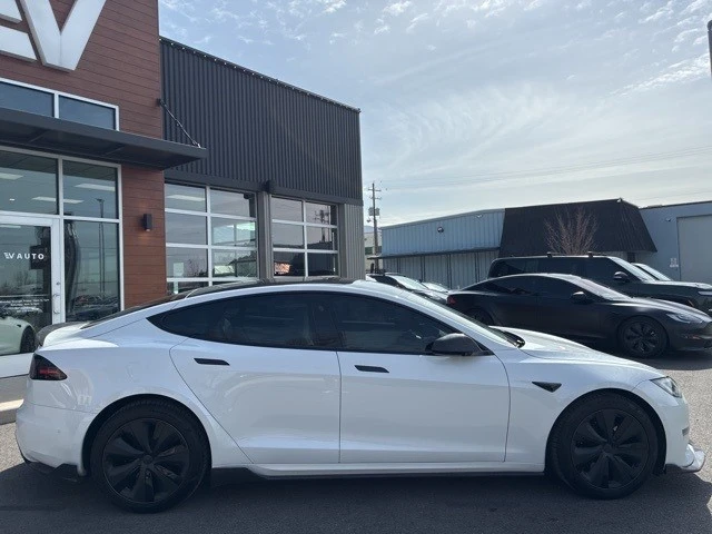 2022 Tesla Model S Plaid - Image 8 of 21
