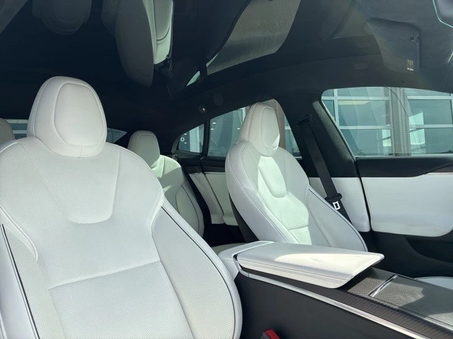 2022 Tesla Model S Plaid - Image 21 of 21