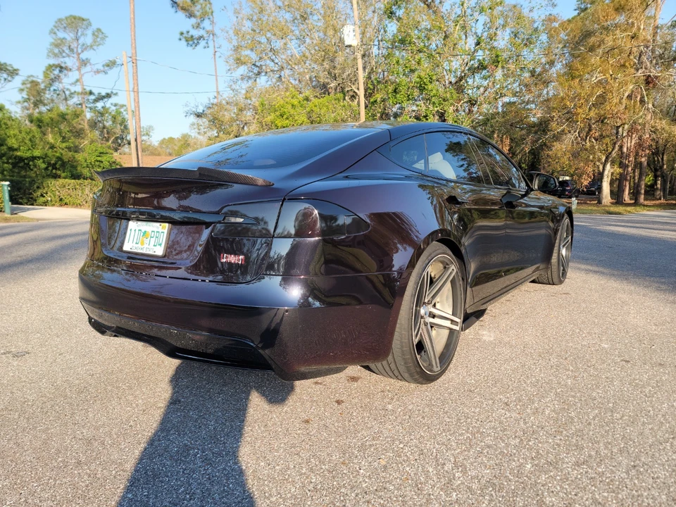 2022 Tesla Model S Plaid - Image 4 of 20