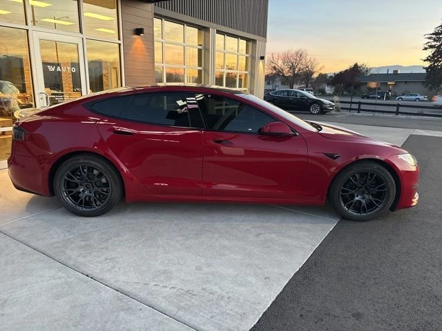 2022 Tesla Model S Plaid - Image 8 of 21