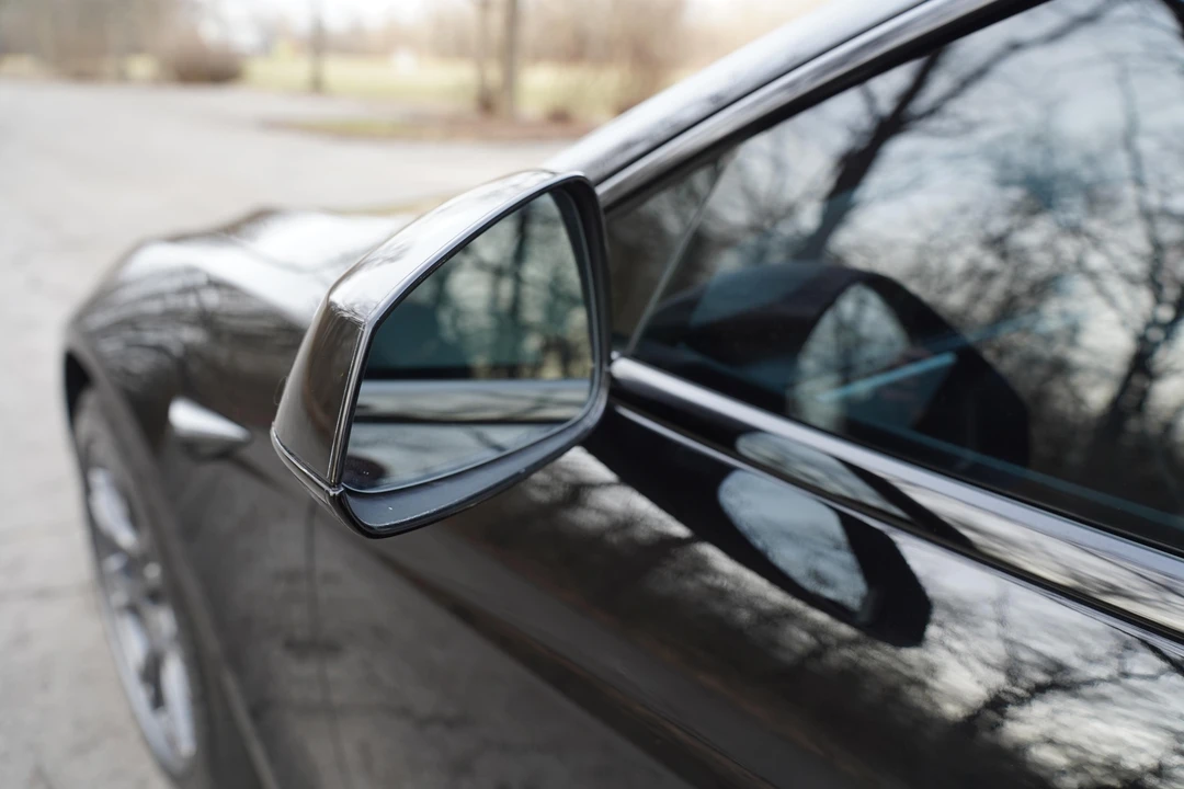 2022 Tesla Model S Plaid - Image 14 of 31