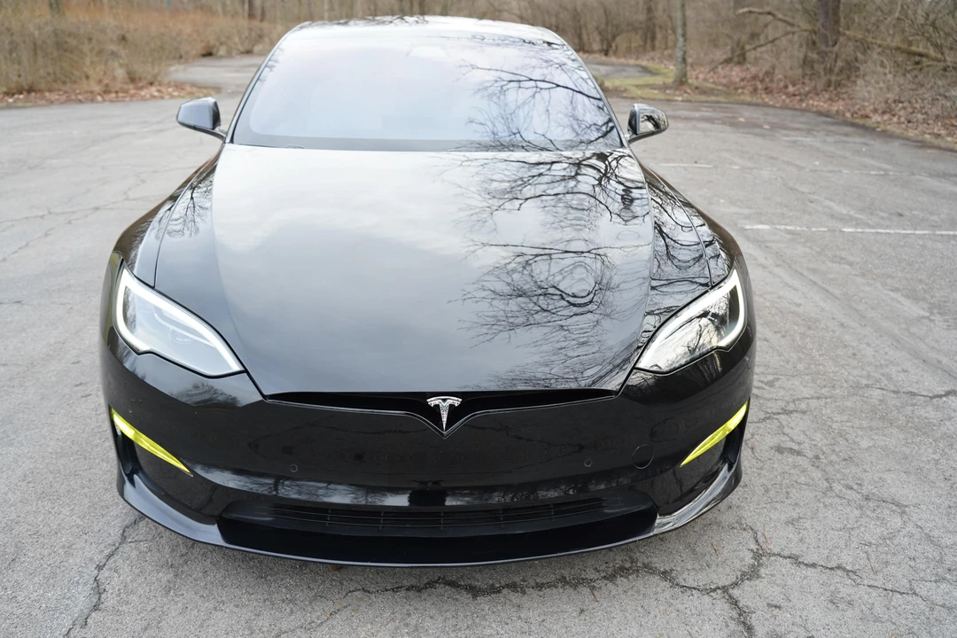2022 Tesla Model S Plaid - Image 6 of 31