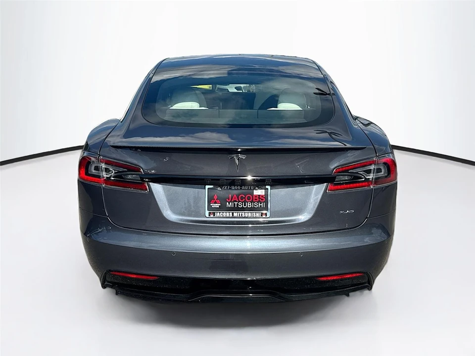 2022 Tesla Model S Plaid - Image 6 of 17