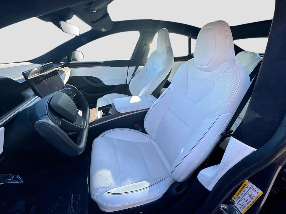 2022 Tesla Model S Plaid - Image 20 of 21