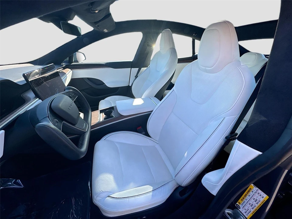 2022 Tesla Model S Plaid - Image 20 of 21