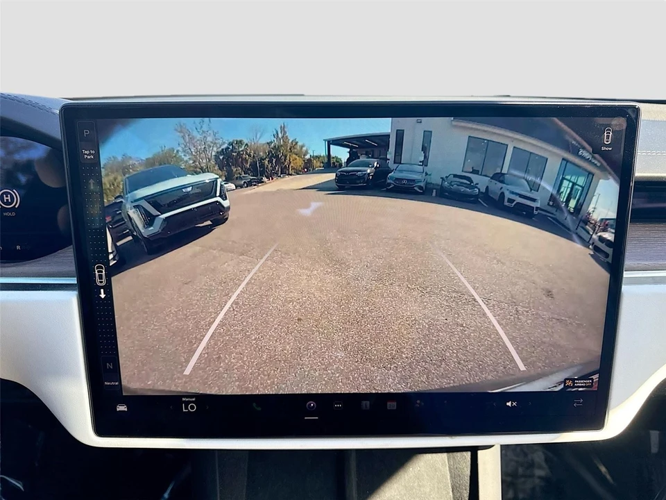 2022 Tesla Model S Plaid - Image 13 of 21