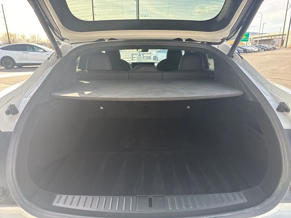 2022 Tesla Model S Plaid - Image 17 of 21
