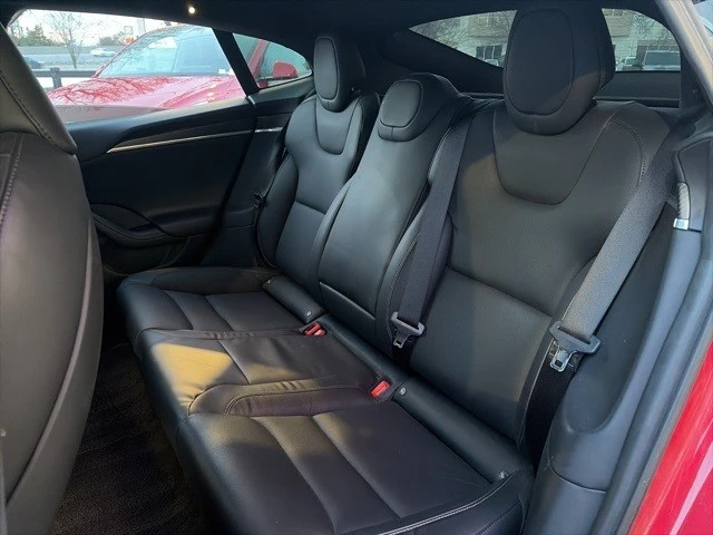 2022 Tesla Model S Plaid - Image 16 of 21