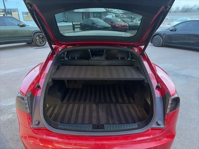 2022 Tesla Model S Plaid - Image 17 of 21