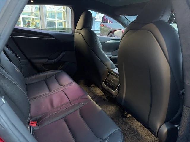 2022 Tesla Model S Plaid - Image 19 of 21