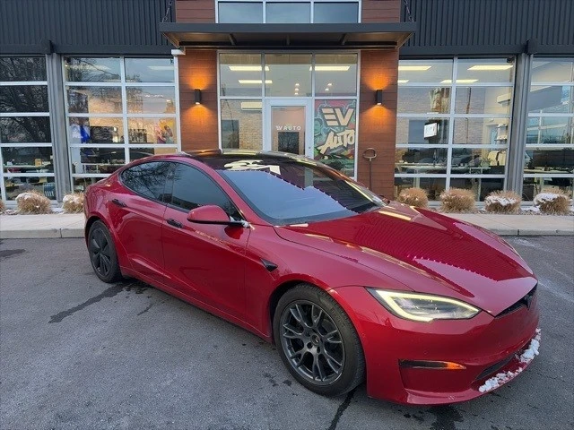 2022 Tesla Model S Plaid - Image 2 of 21