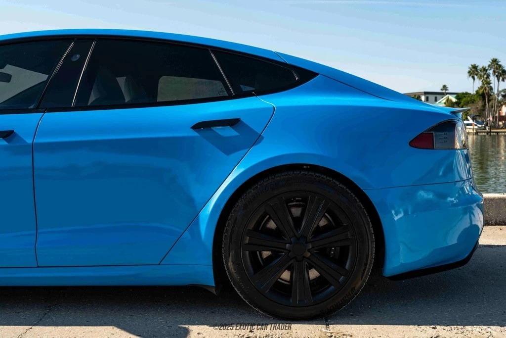 2022 Tesla Model S Plaid - Image 5 of 12