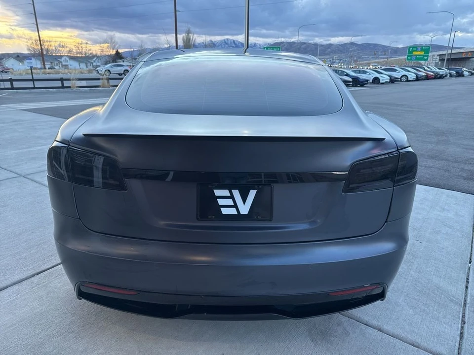 2022 Tesla Model S Plaid - Image 7 of 21