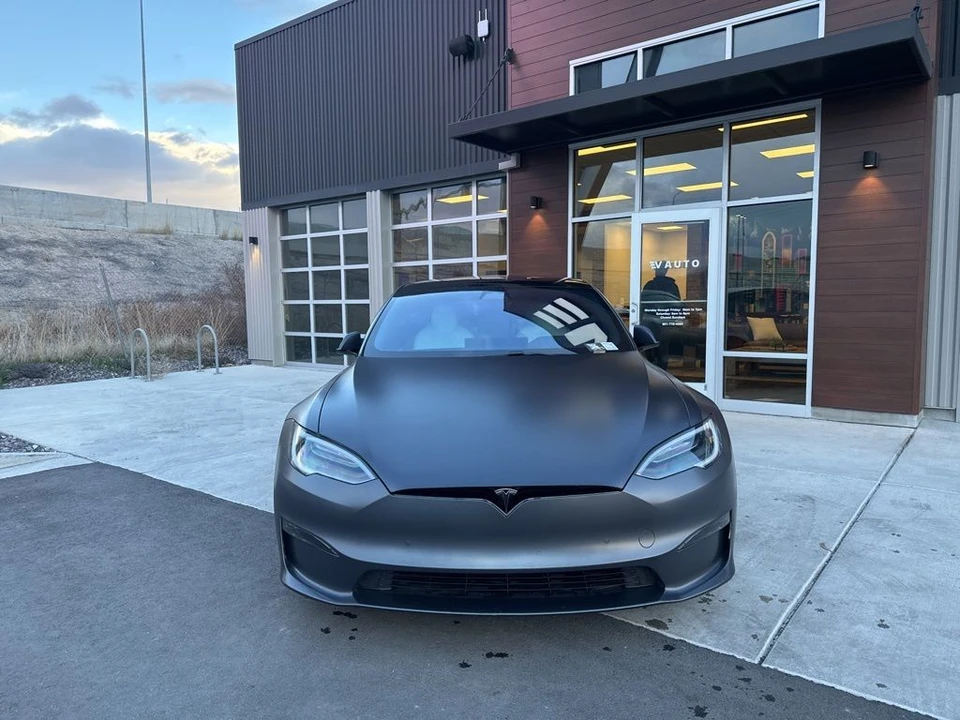 2022 Tesla Model S Plaid - Image 3 of 21