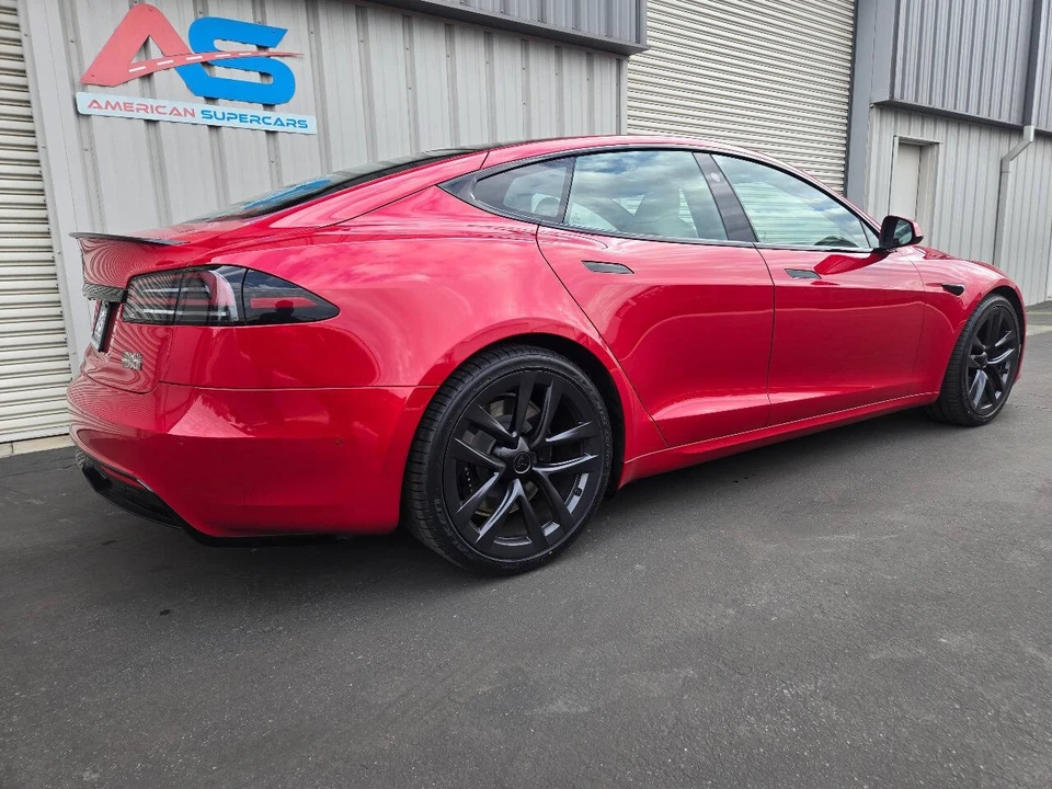2022 Tesla Model S Plaid - Image 8 of 21