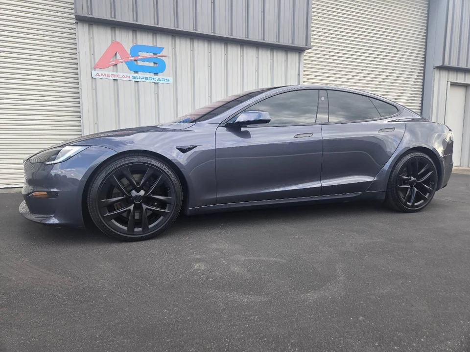 2022 Tesla Model S Plaid - Image 2 of 21