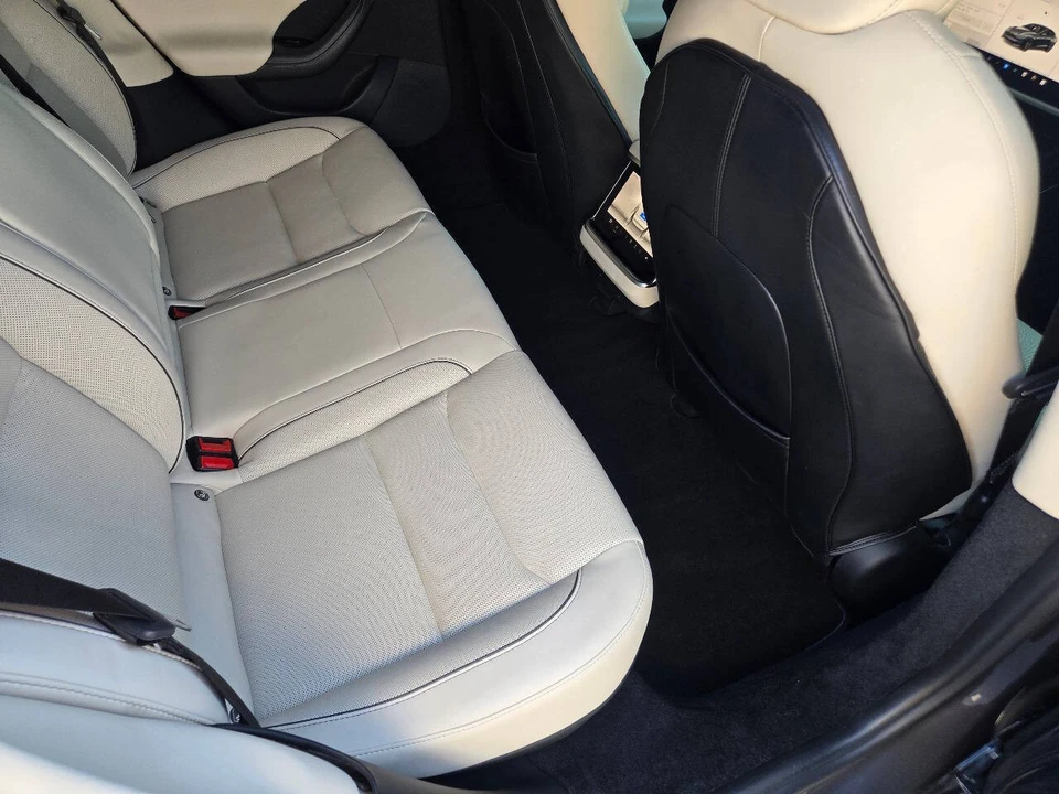 2022 Tesla Model S Plaid - Image 21 of 21