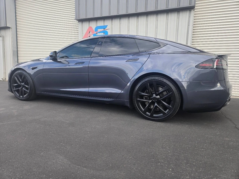 2022 Tesla Model S Plaid - Image 4 of 21