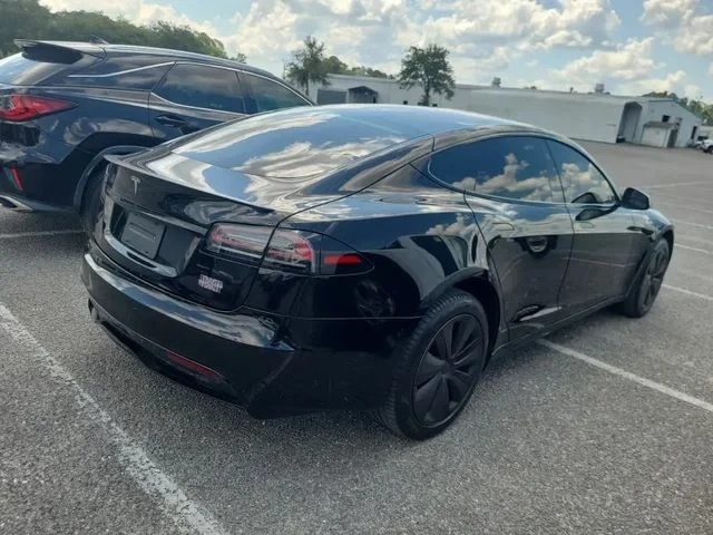 2022 Tesla Model S Plaid - Image 2 of 6