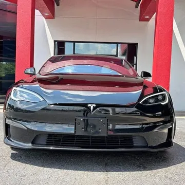 2022 Tesla Model S Plaid