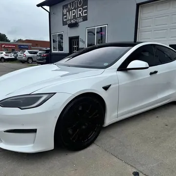 2022 Tesla Model S Plaid