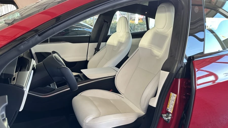 2022 Tesla Model S Plaid - Image 5 of 5