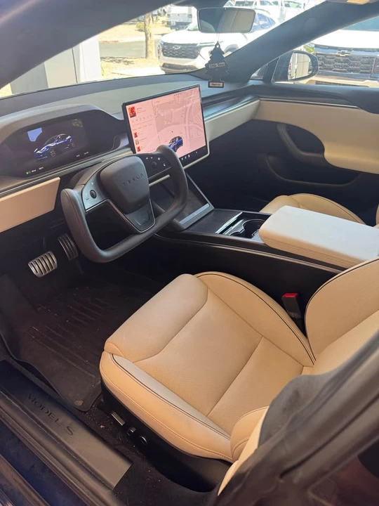 2022 Tesla Model S Plaid - Image 3 of 6