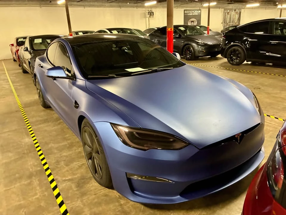 2022 Tesla Model S Plaid - Image 3 of 10