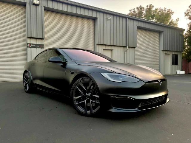 2022 Tesla Model S Plaid - Image 2 of 13