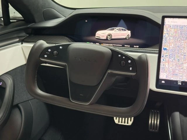 2022 Tesla Model S Plaid - Image 18 of 21