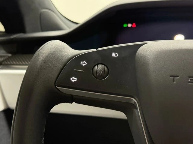 2022 Tesla Model S Plaid - Image 19 of 21