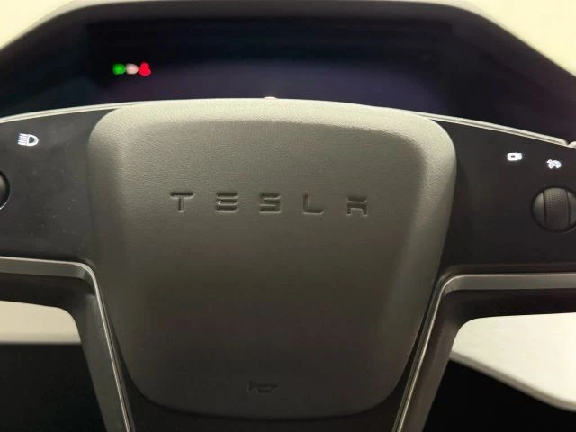 2022 Tesla Model S Plaid - Image 21 of 21